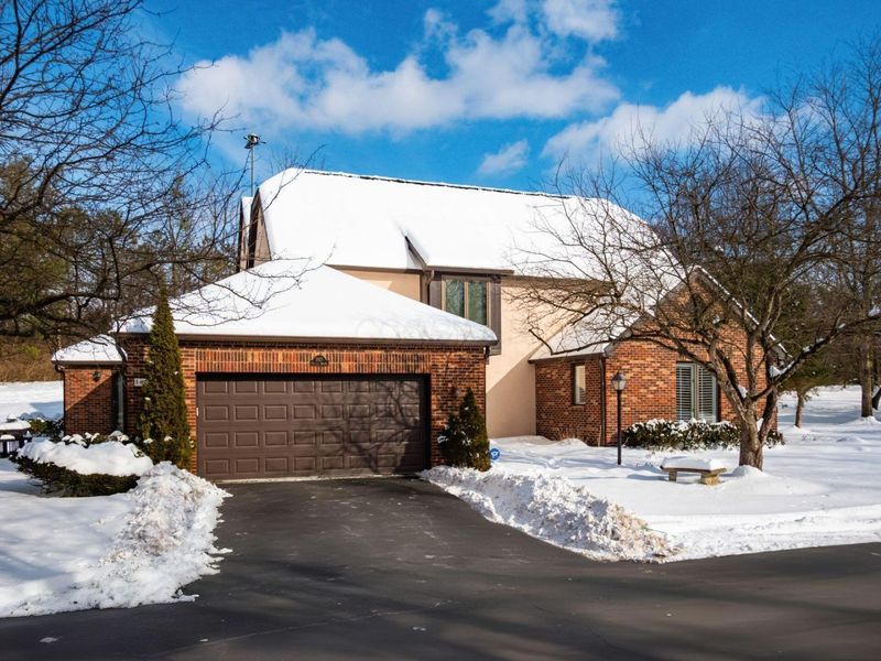 5825 Bastille Place, Unit 69, Columbus, OH 43213 Photo 47