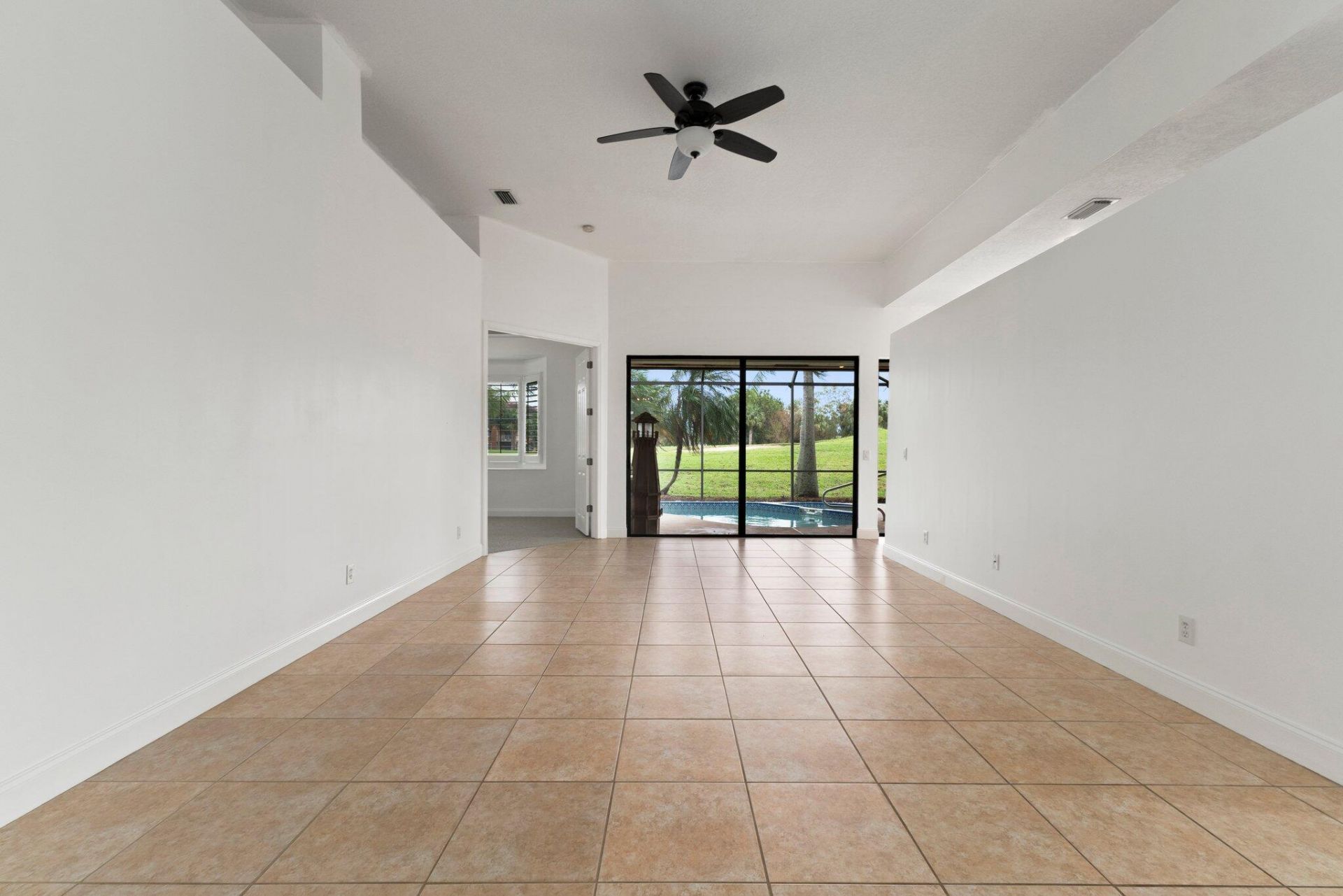 435 SW Jefferson Circle, Port Saint Lucie, FL 34986 Photo