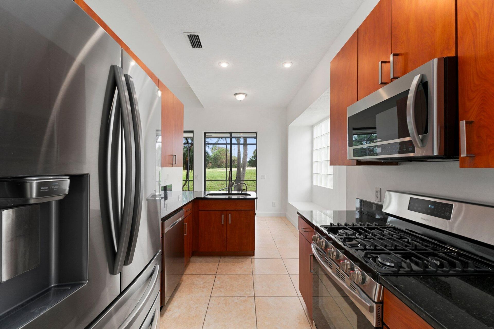 435 SW Jefferson Circle, Port Saint Lucie, FL 34986 Photo