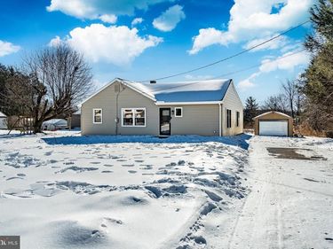 124 SADSBURY AVENUE, CHRISTIANA, PA 17509