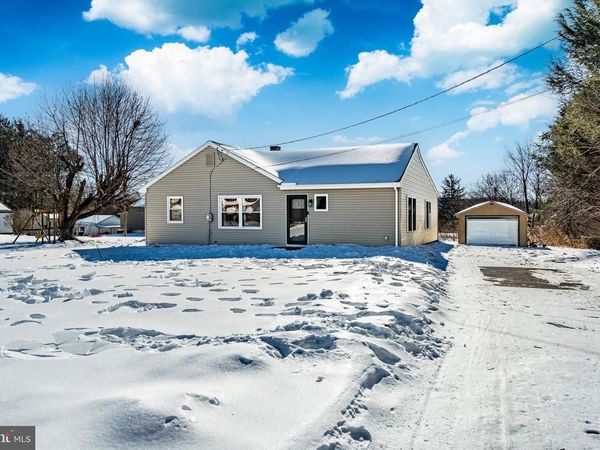 124 SADSBURY AVENUE, CHRISTIANA, PA 17509