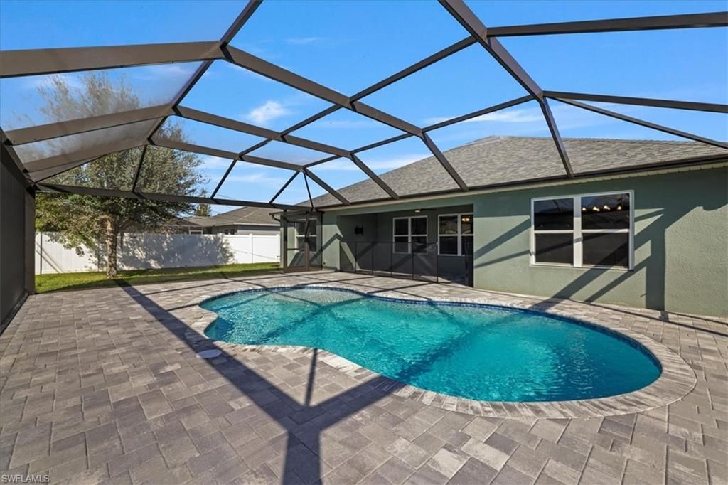 2540 SW 9th Pl, Cape Coral, FL 33914 Photo