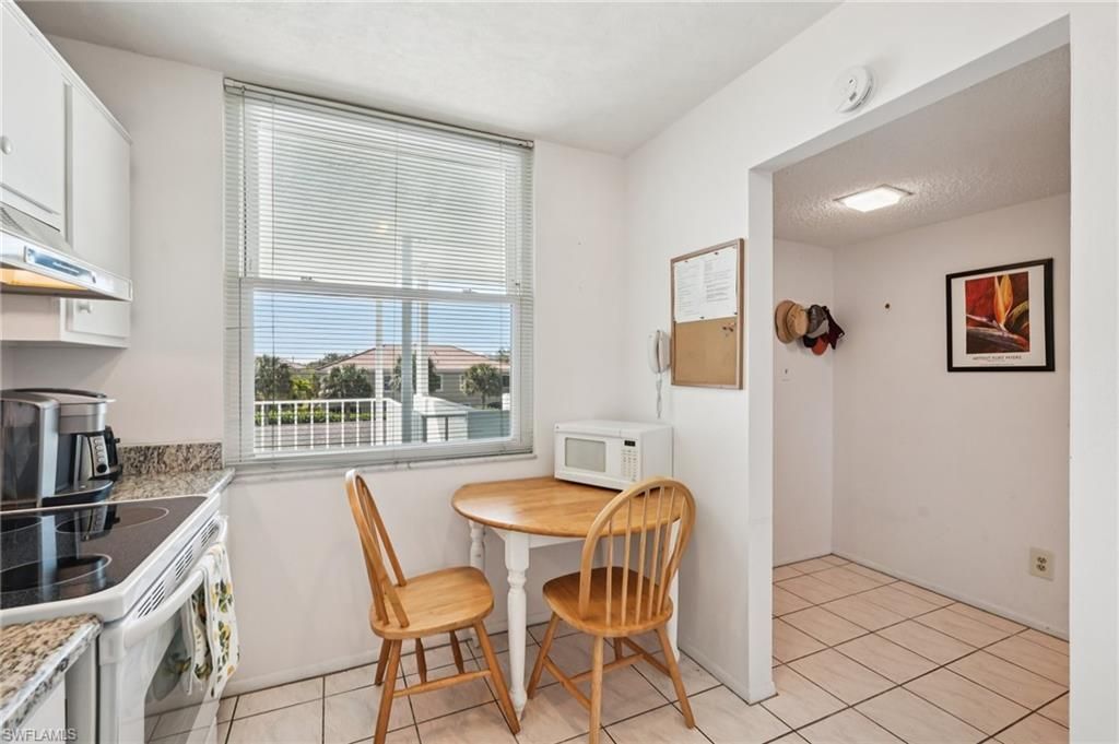 5959 Winkler Rd, Unit 305, Fort Myers, FL 33919 Photo