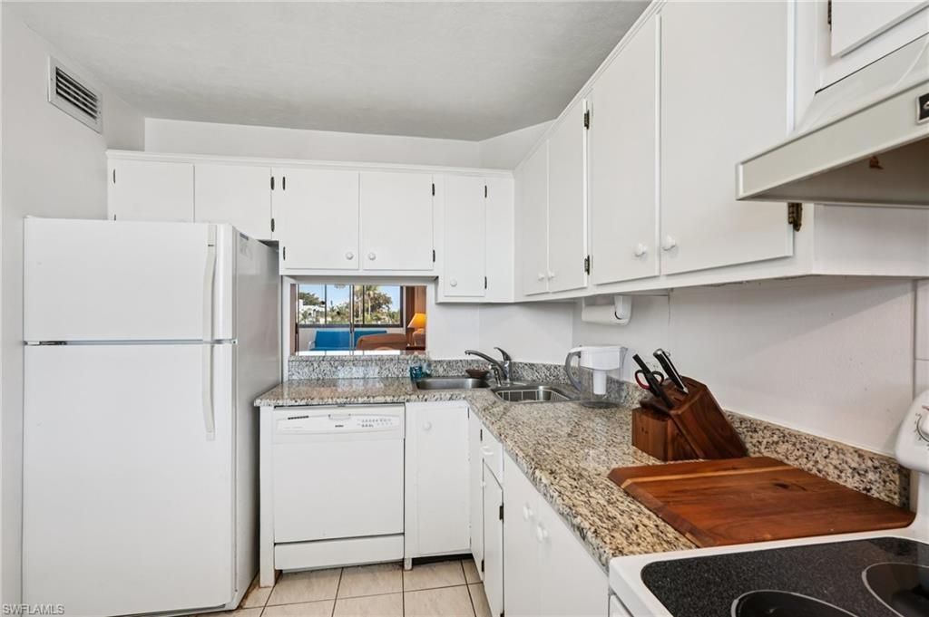 5959 Winkler Rd, Unit 305, Fort Myers, FL 33919 Photo