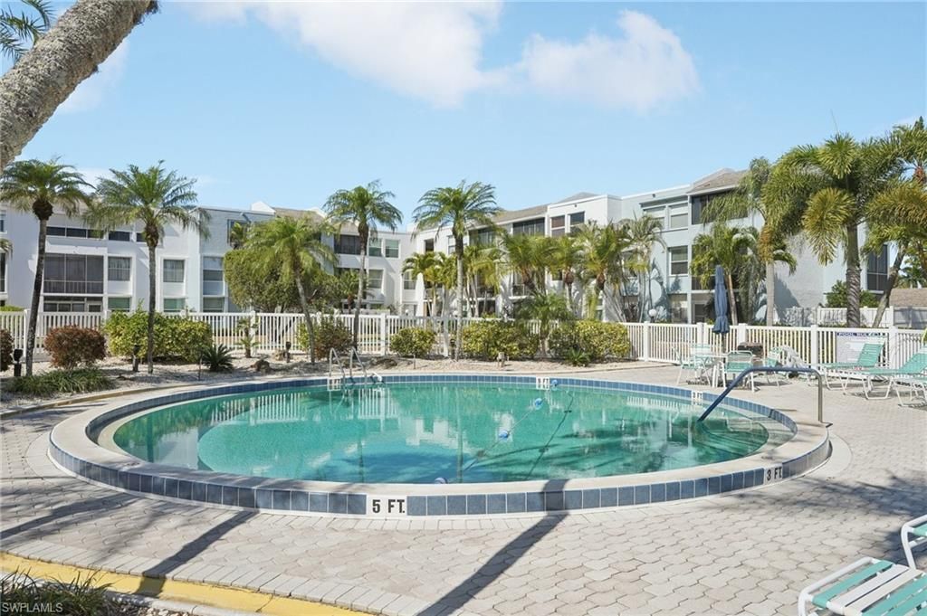 5959 Winkler Rd, Unit 305, Fort Myers, FL 33919 Photo