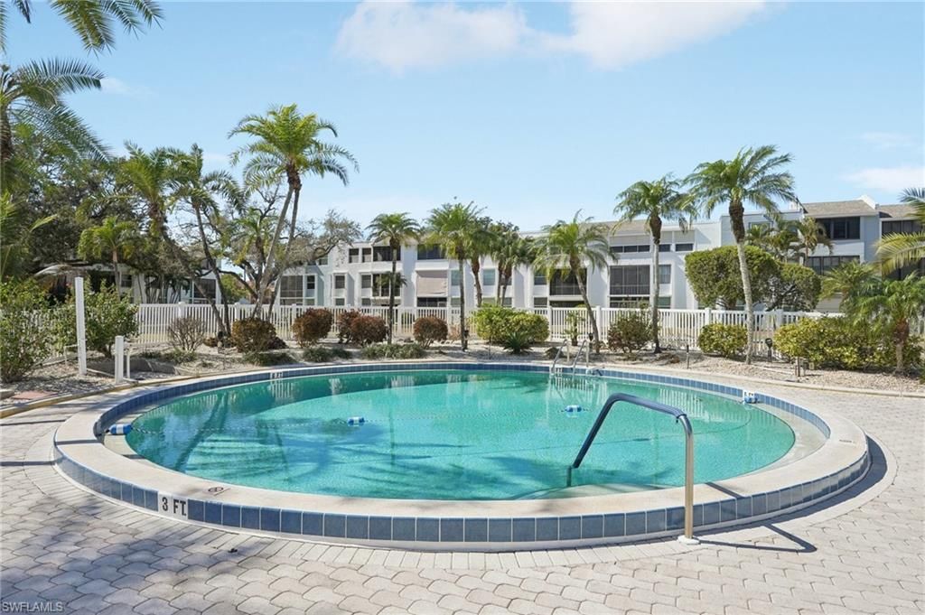 5959 Winkler Rd, Unit 305, Fort Myers, FL 33919 Photo