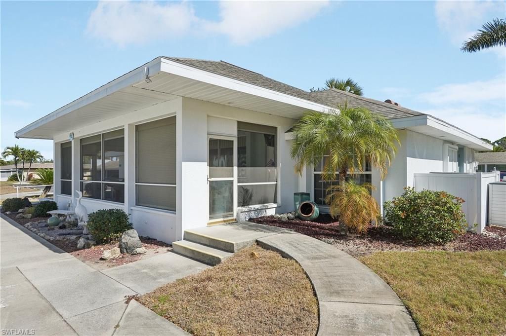 5959 Winkler Rd, Unit 305, Fort Myers, FL 33919 Photo