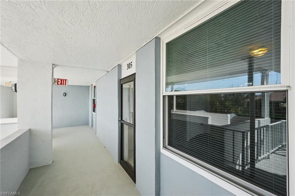5959 Winkler Rd, Unit 305, Fort Myers, FL 33919 Photo
