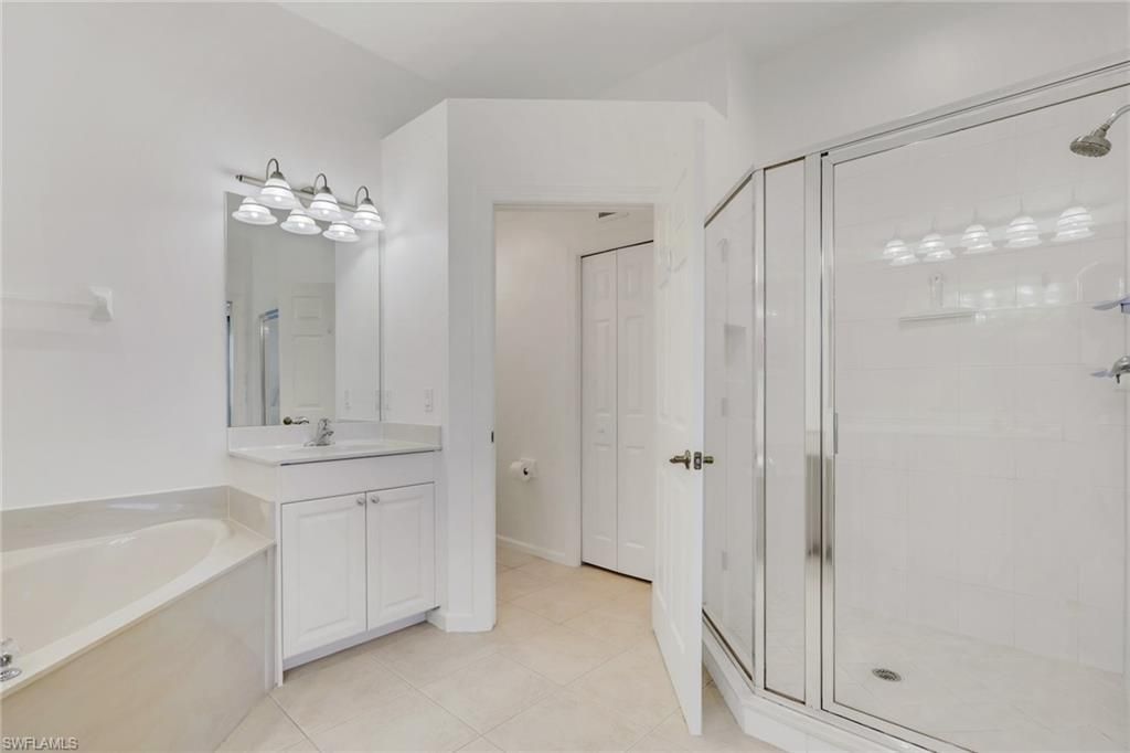 14661 Bellino Ter, Unit 201, Bonita Springs, FL 34135 Photo