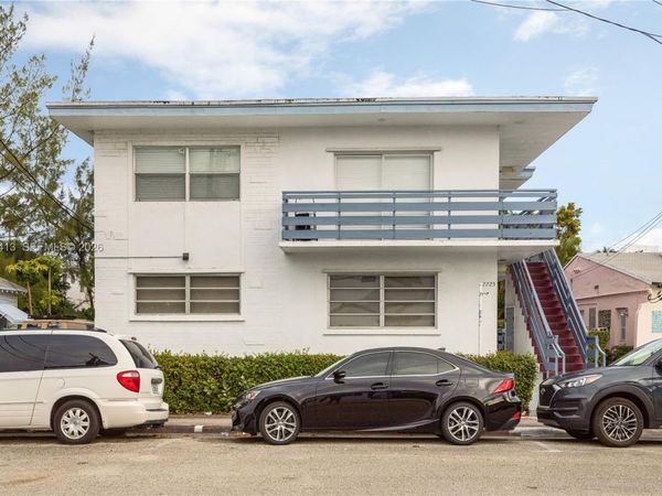 7725 Carlyle Ave , Unit 10, Miami Beach, FL 33141