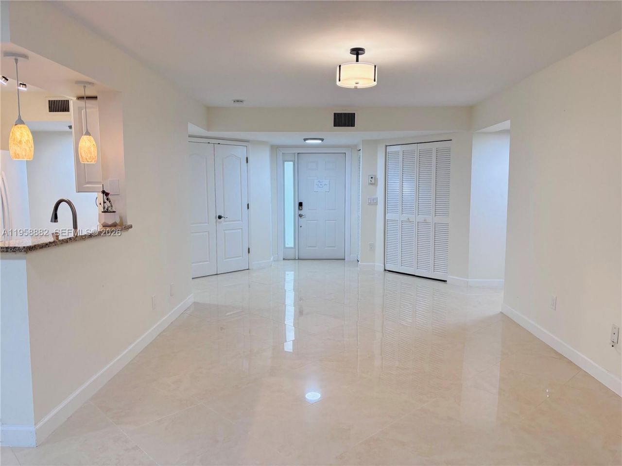 Please Call For Address, Unit 942, Plantation, FL 33324 Photo