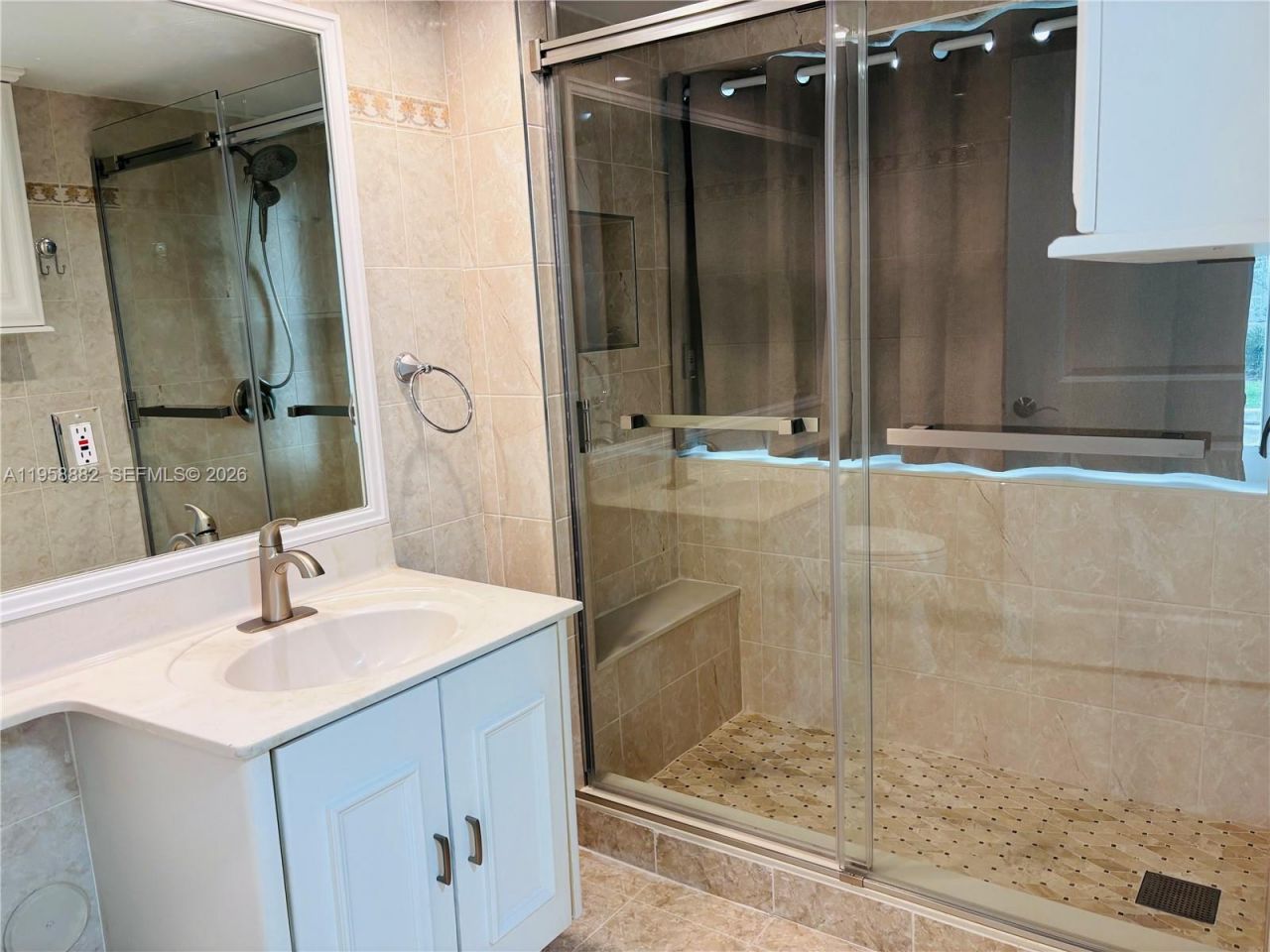 Please Call For Address, Unit 942, Plantation, FL 33324 Photo