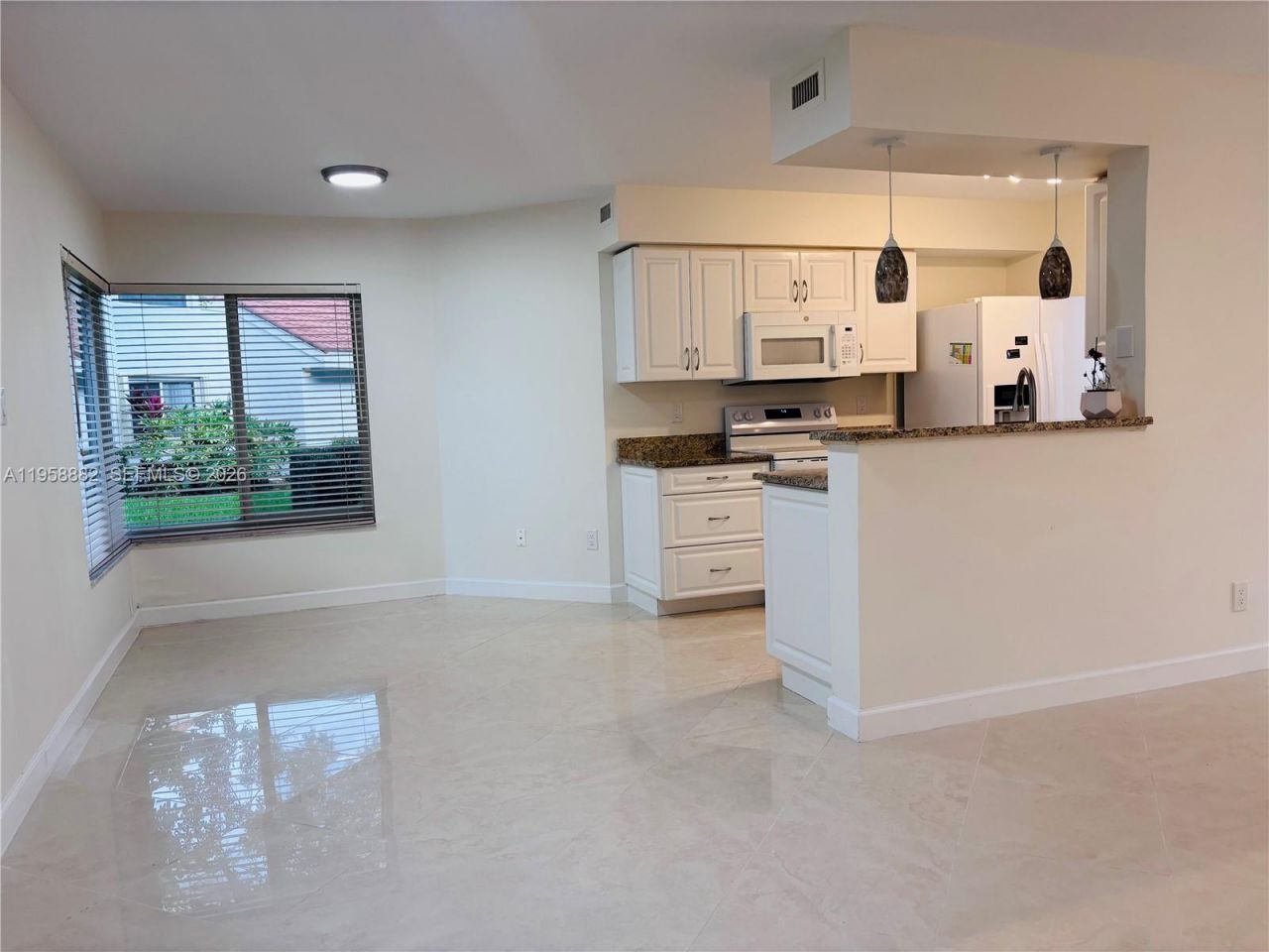 Please Call For Address, Unit 942, Plantation, FL 33324 Photo