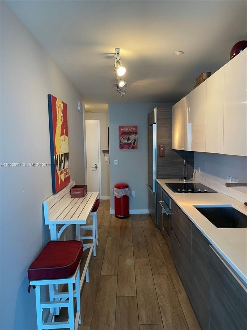 1100 S Miami Ave, Unit 2105, Miami, FL 33130 Photo