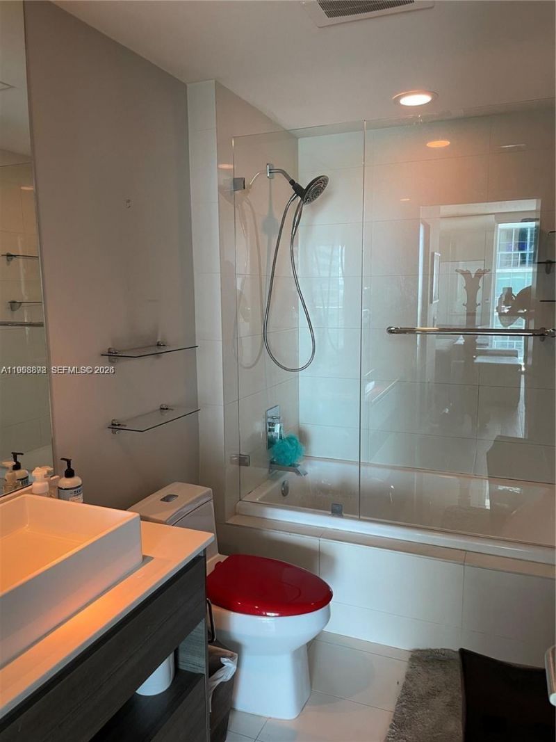1100 S Miami Ave, Unit 2105, Miami, FL 33130 Photo