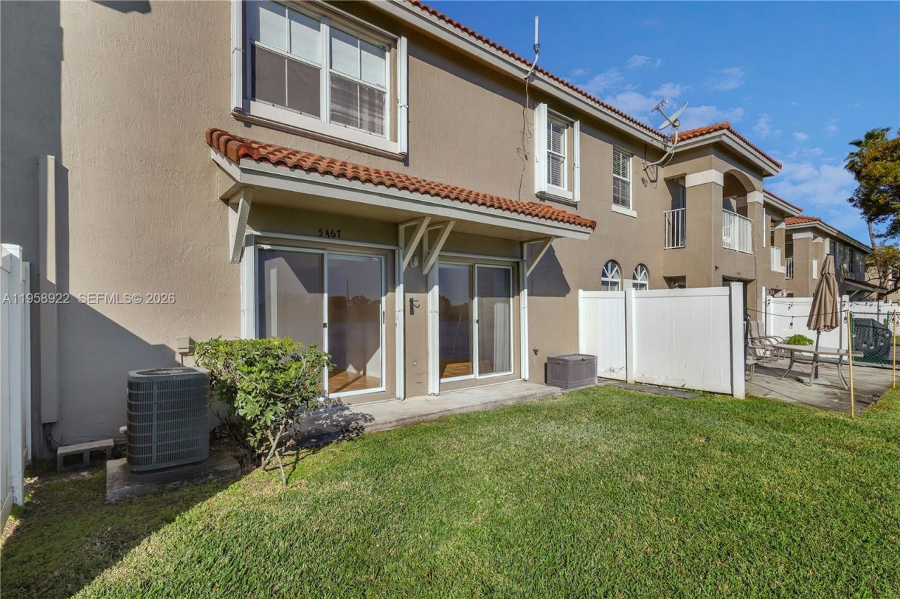 5467 SW 125th Ter , Miramar, FL 33027 Photo