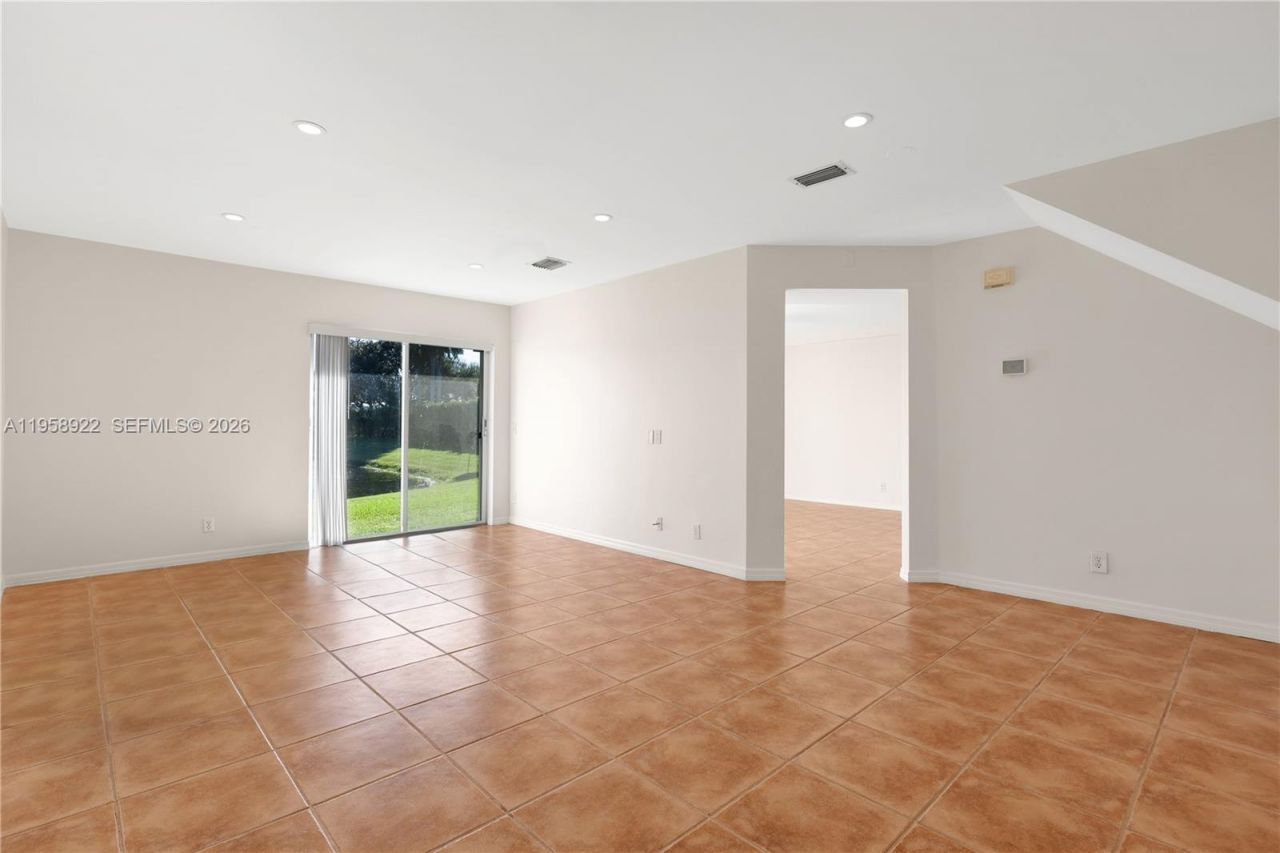 5467 SW 125th Ter , Miramar, FL 33027 Photo