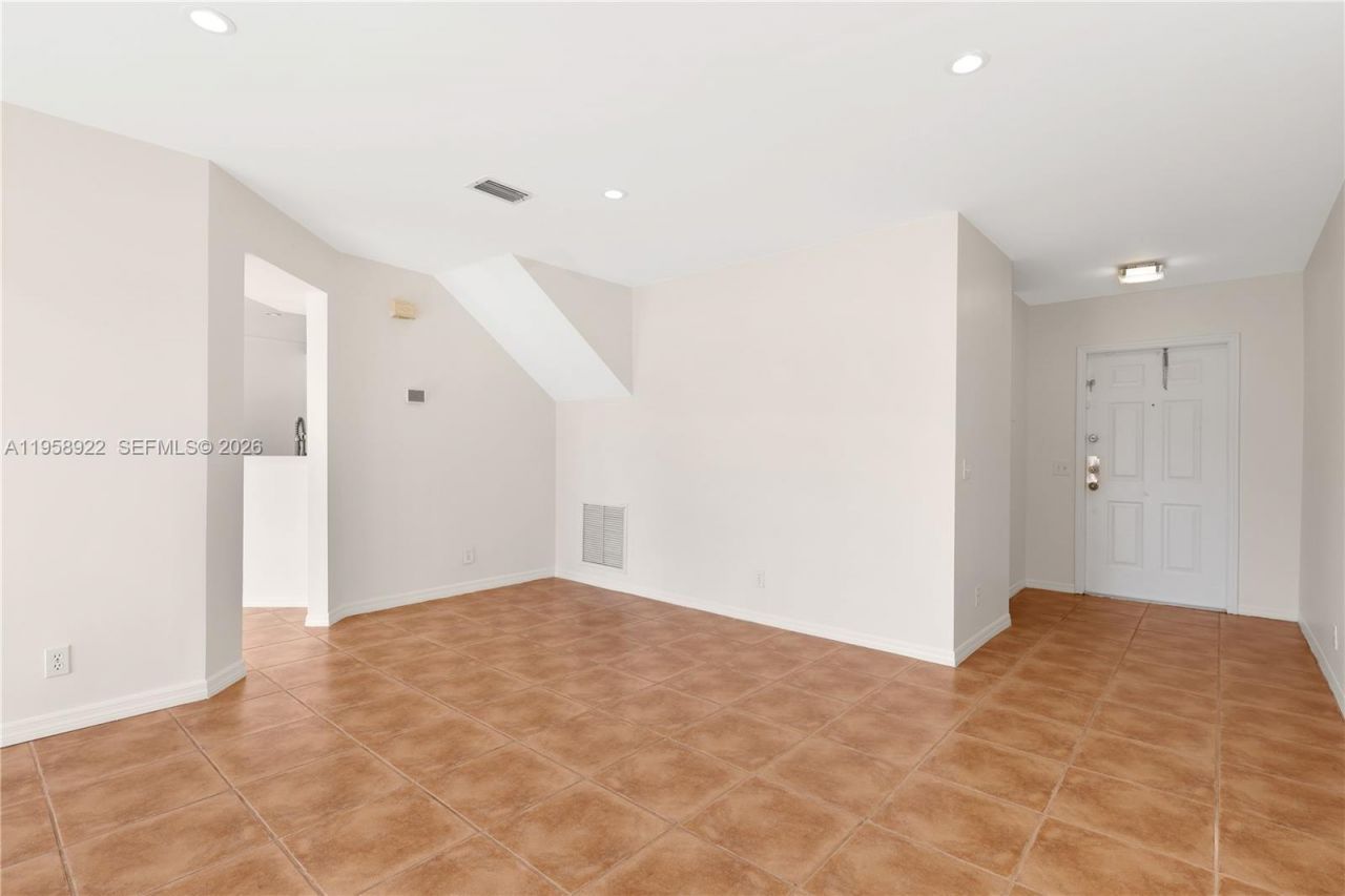 5467 SW 125th Ter , Miramar, FL 33027 Photo