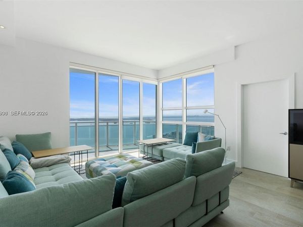 950 Brickell Bay Dr, Unit 4411, Miami, FL 33131