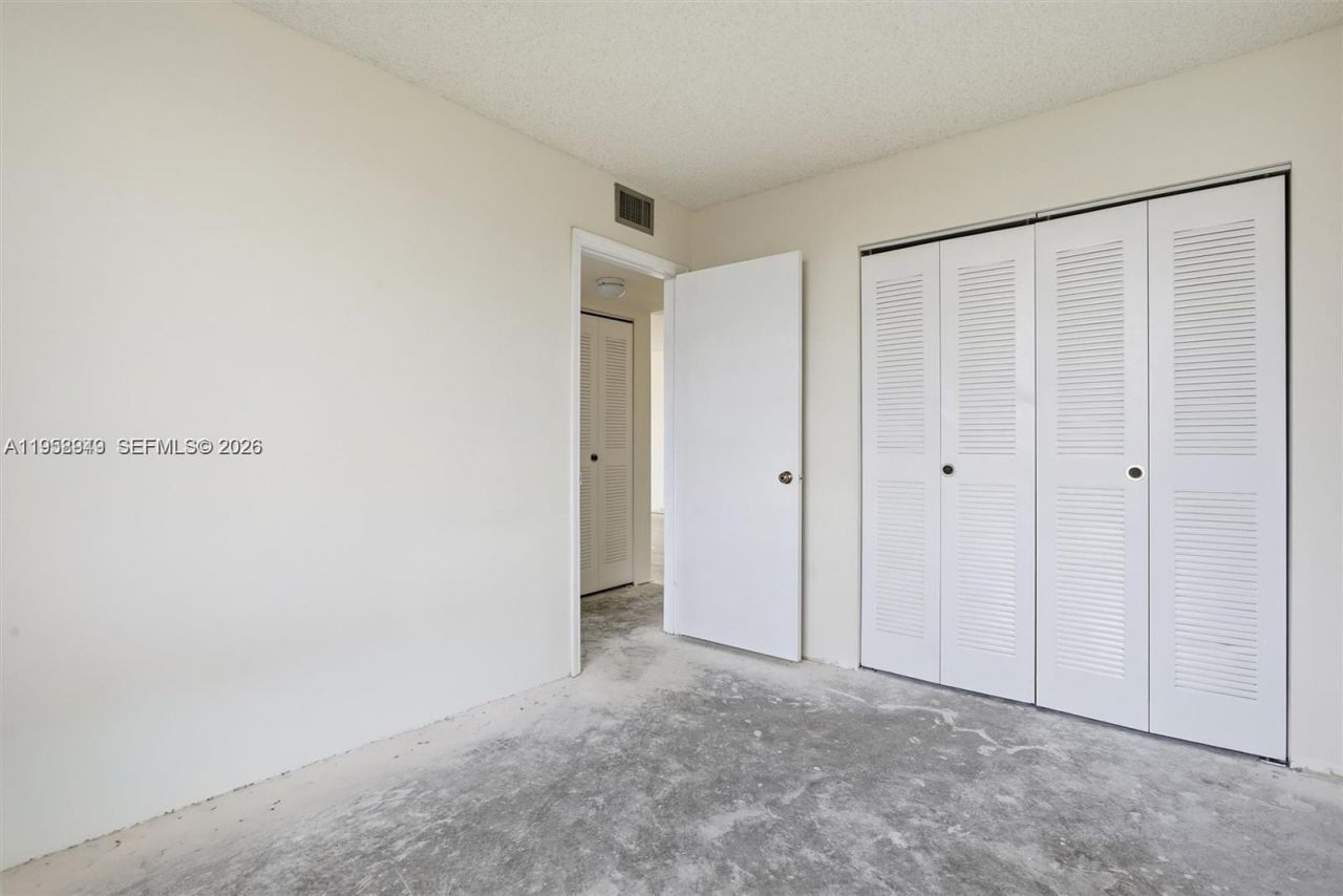 8560 N Sherman Cir, Unit 401, Miramar, FL 33025 Photo