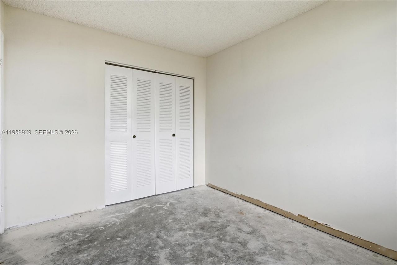 8560 N Sherman Cir, Unit 401, Miramar, FL 33025 Photo