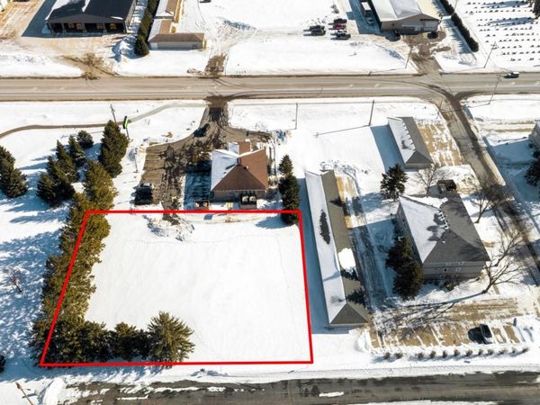 675 E Welco Drive , Montgomery, MN 56069