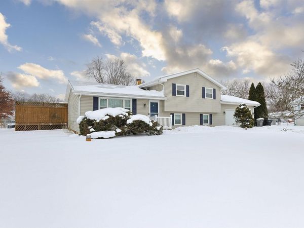 12356 Colby Drive, Mishawaka, IN 46545