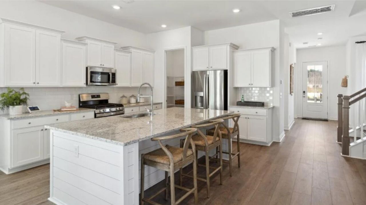 244 Maritime Way Photo 2