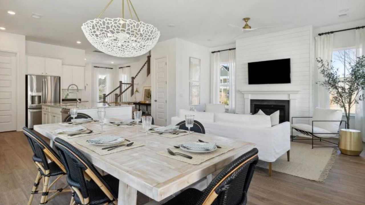 244 Maritime Way Photo 3