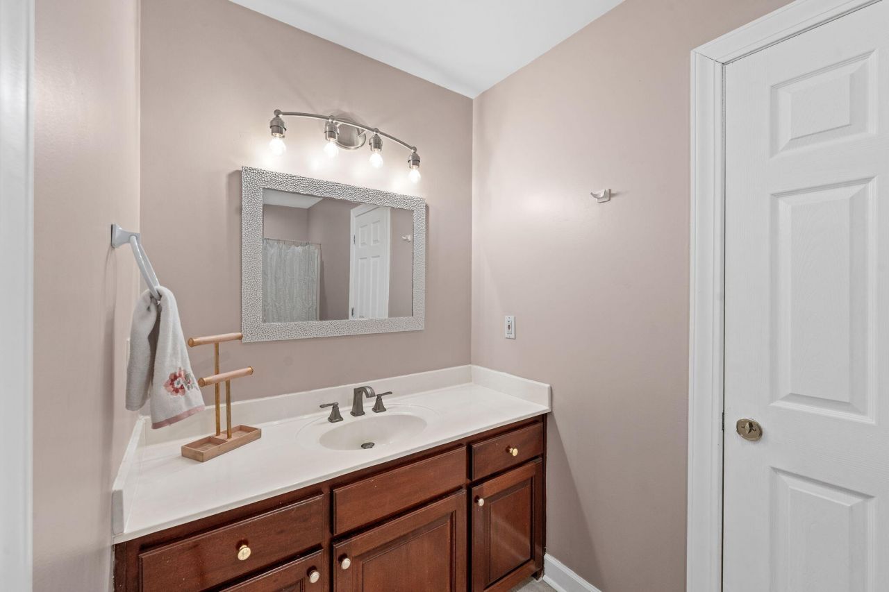 293 Sugar Hill Road Photo 46