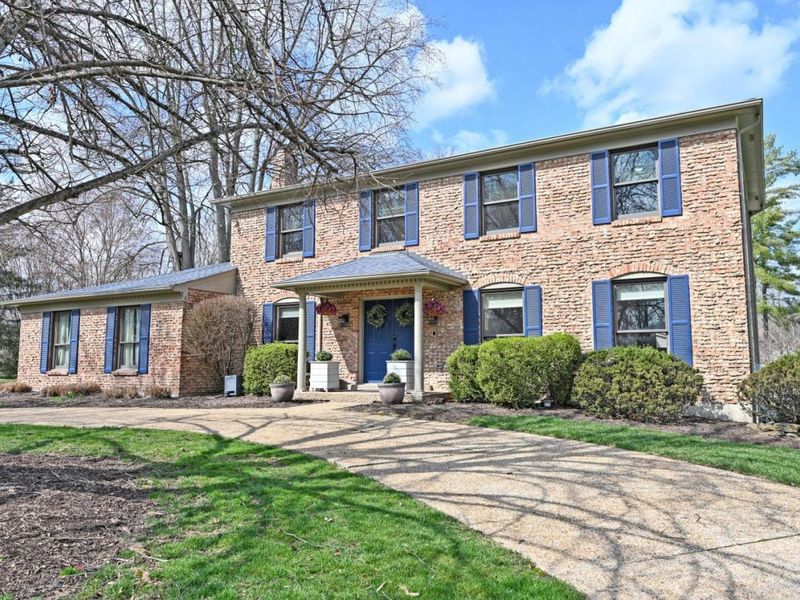 8736 Tiburon Drive, Cincinnati, OH 45249 Photo 1