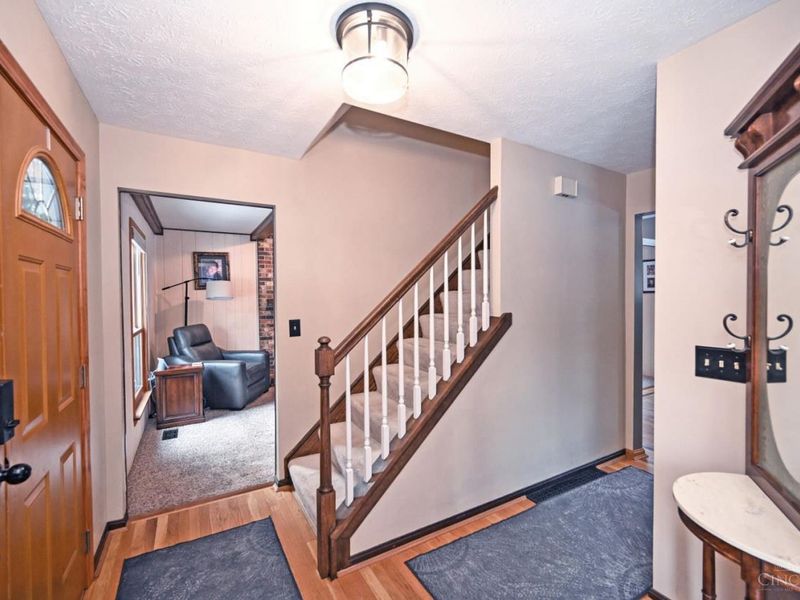 8736 Tiburon Drive, Cincinnati, OH 45249 Photo 10