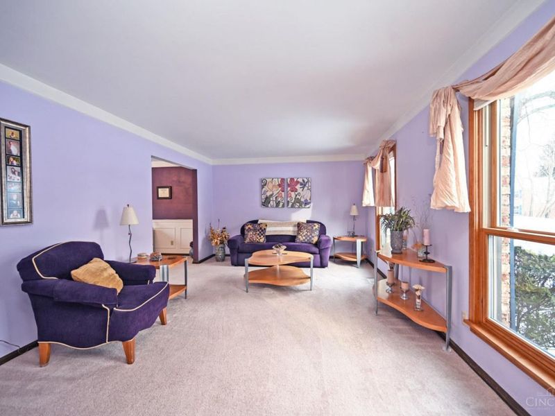 8736 Tiburon Drive, Cincinnati, OH 45249 Photo 11