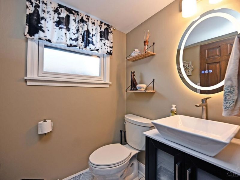 8736 Tiburon Drive, Cincinnati, OH 45249 Photo 34