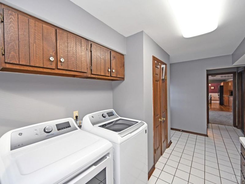 8736 Tiburon Drive, Cincinnati, OH 45249 Photo 39