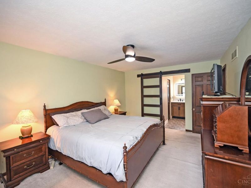 8736 Tiburon Drive, Cincinnati, OH 45249 Photo 44