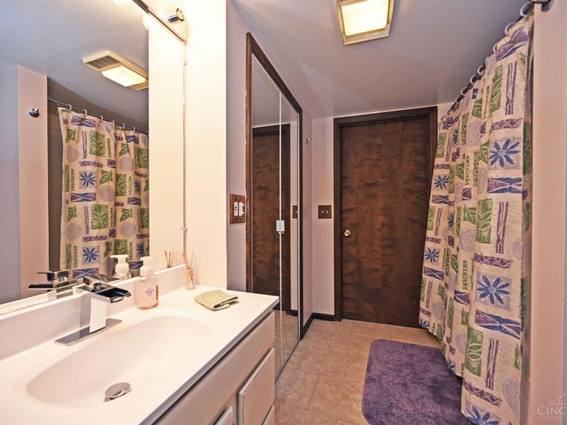 8736 Tiburon Drive, Cincinnati, OH 45249 Photo 74