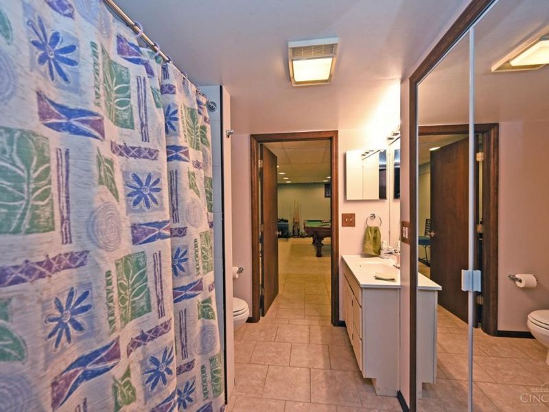 8736 Tiburon Drive, Cincinnati, OH 45249 Photo 74