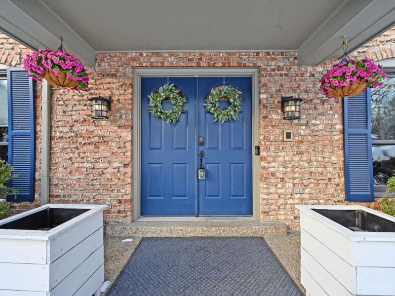 8736 Tiburon Drive, Cincinnati, OH 45249 Photo 8