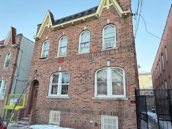 3012 Wallace Avenue, Bronx, NY 10467