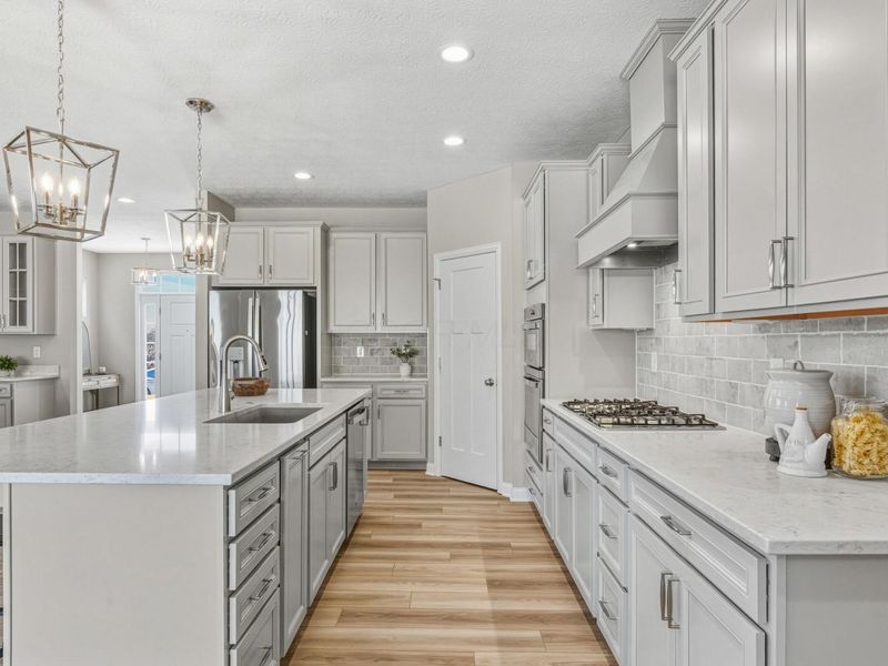 5552 Jessica Lane W, Powell, OH 43065 Photo 12