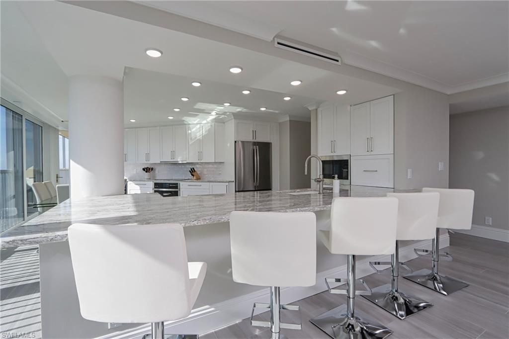 4041 Gulf Shore Blvd N, Unit 1204, Naples, FL 34103 Photo