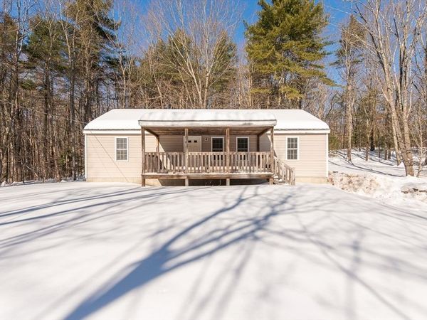 661 South Rd, Ashby, MA 01431