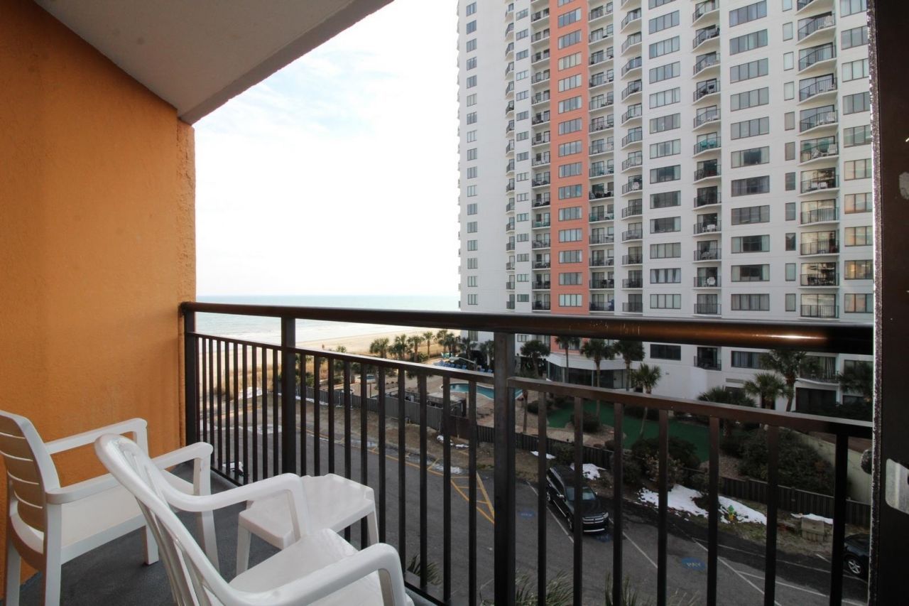 1501 S Ocean Blvd. Photo 11