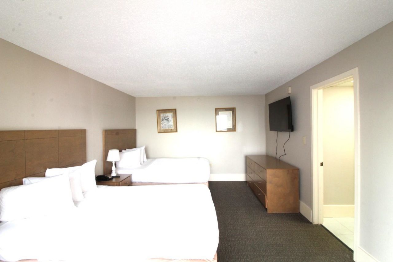 1501 S Ocean Blvd. Photo 13
