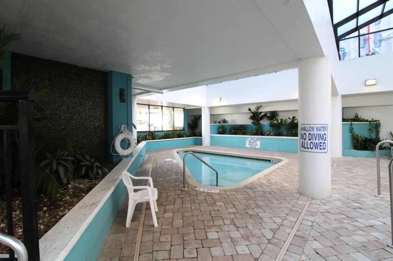 1501 S Ocean Blvd. Photo 25