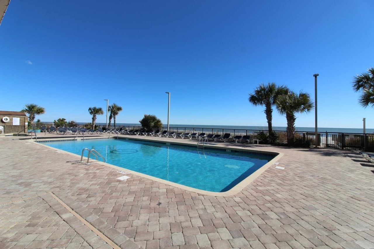 1501 S Ocean Blvd. Photo 33