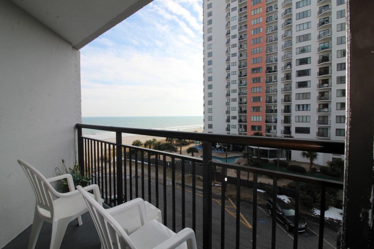 1501 S Ocean Blvd. Photo 4