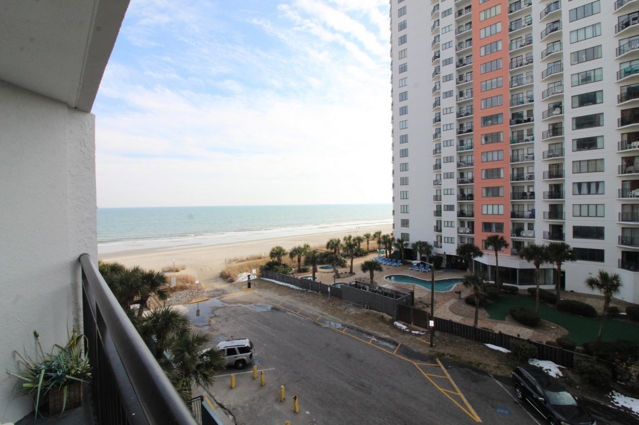 1501 S Ocean Blvd. Photo 5