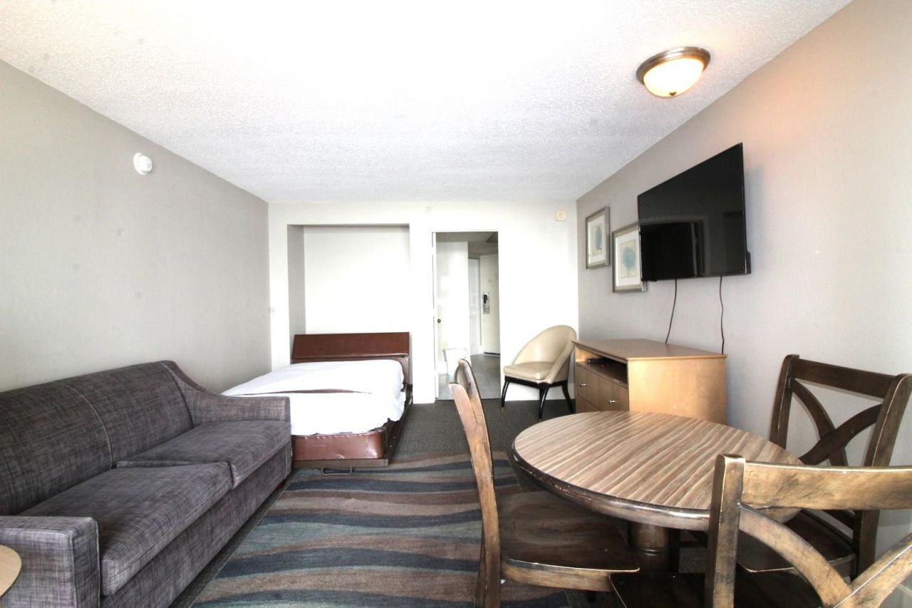 1501 S Ocean Blvd. Photo 7